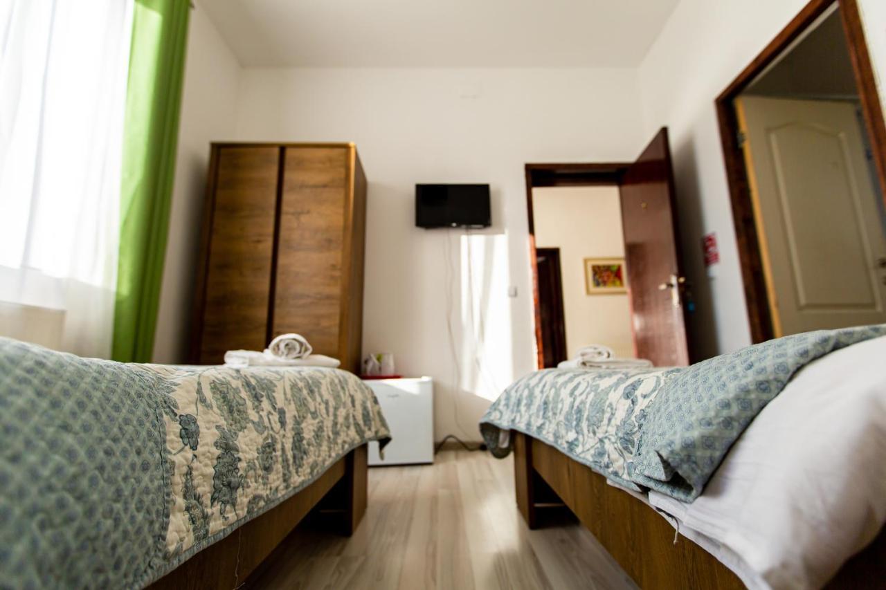 House * Bucureşti