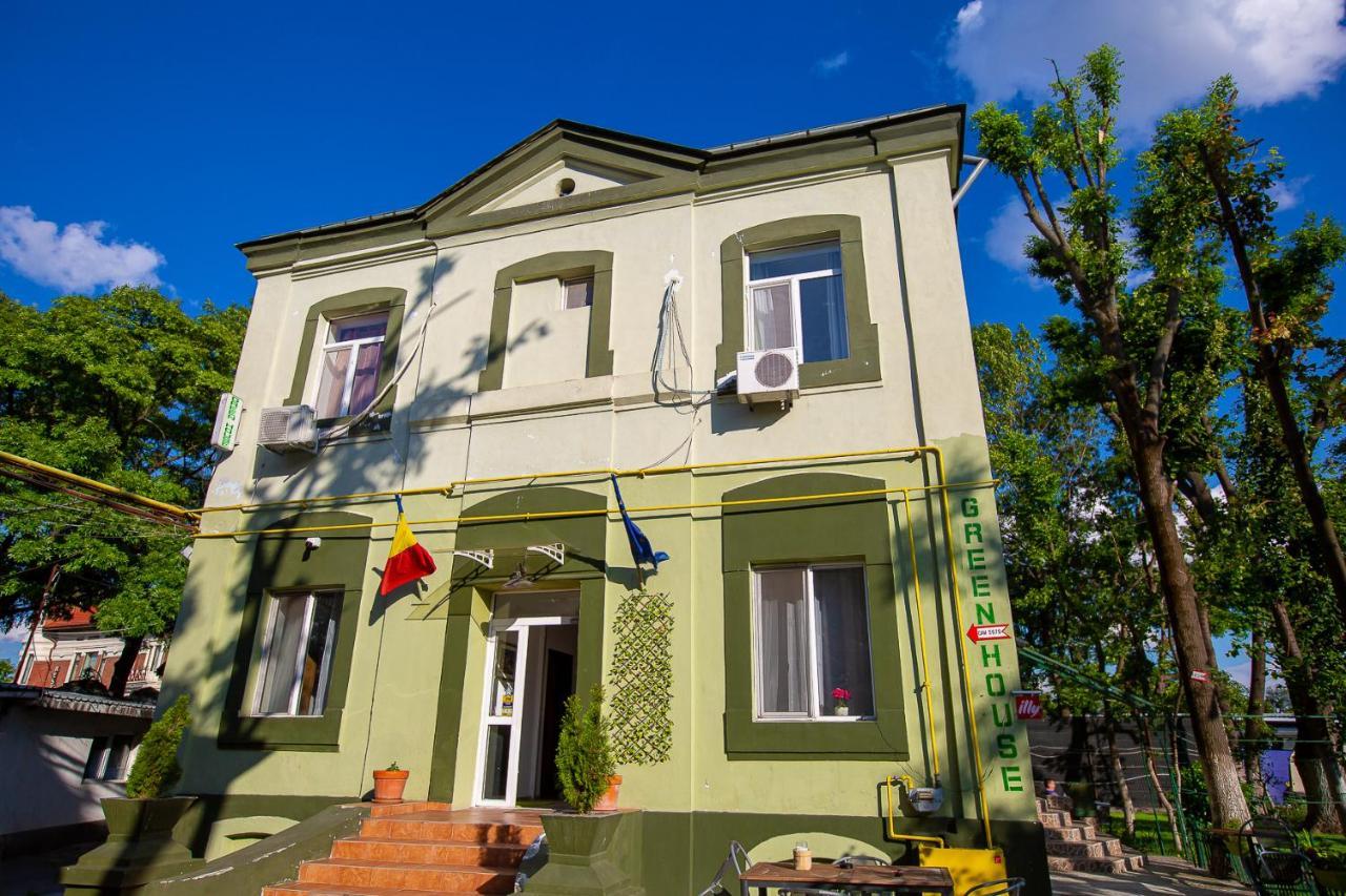 House בית הארחה בוקרשט