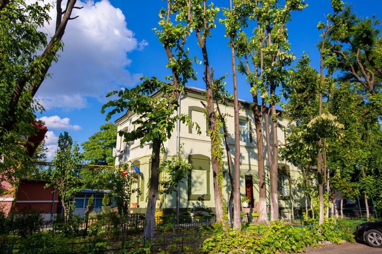 House * בוקרשט